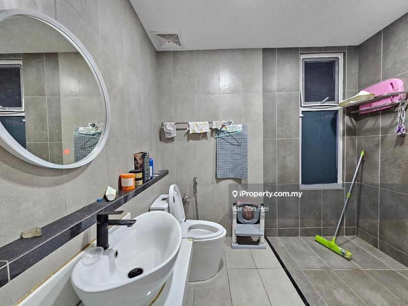 For Sale - Emerald Hill