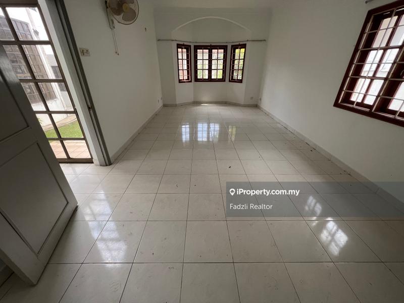 Bungalow House for Sale in Taman TAR (Tun Abdul Razak), Ampang by Fadzli Realtor - iProperty.com.my
