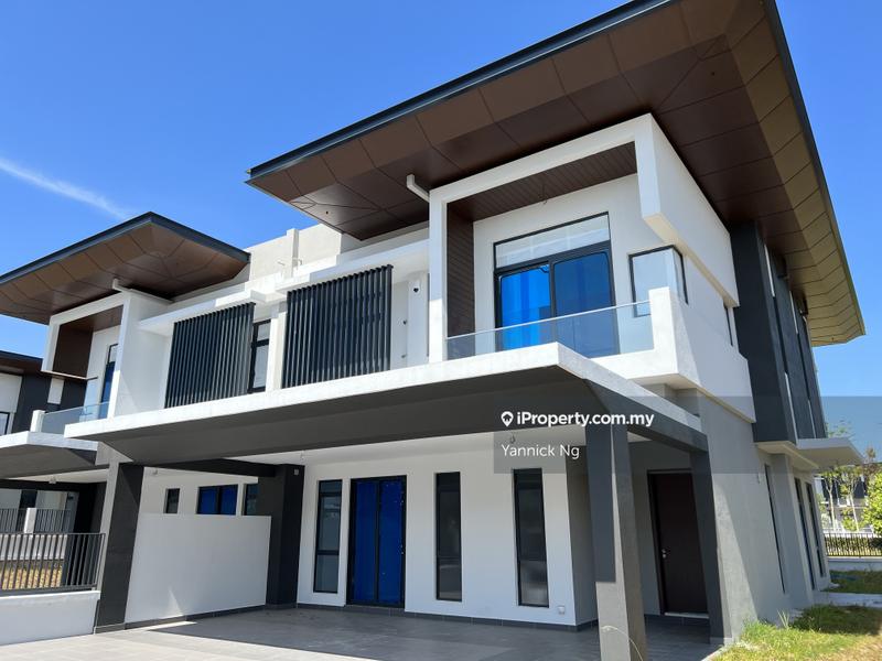 Semi-Detached House untuk Dijual di Hampton residence, Sungai Buloh oleh Yannick Ng - iProperty.com.my
