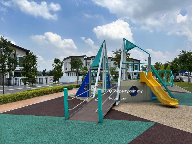 Rumah Teres untuk Dijual di Legasi 4, Puchong oleh Robert Law - iProperty.com.my