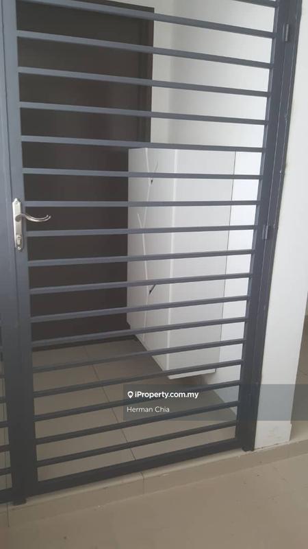 For Rent - Landmark Residence