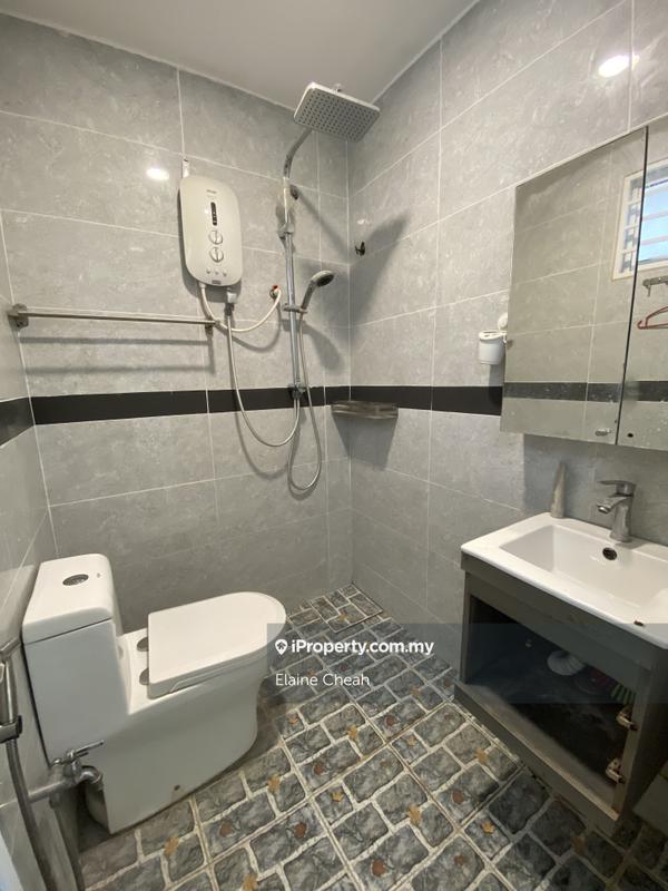 Rumah Berangkai 2 Tingkat untuk Dijual di Taman Selayang Utama, Selayang oleh Elaine Cheah - iProperty.com.my