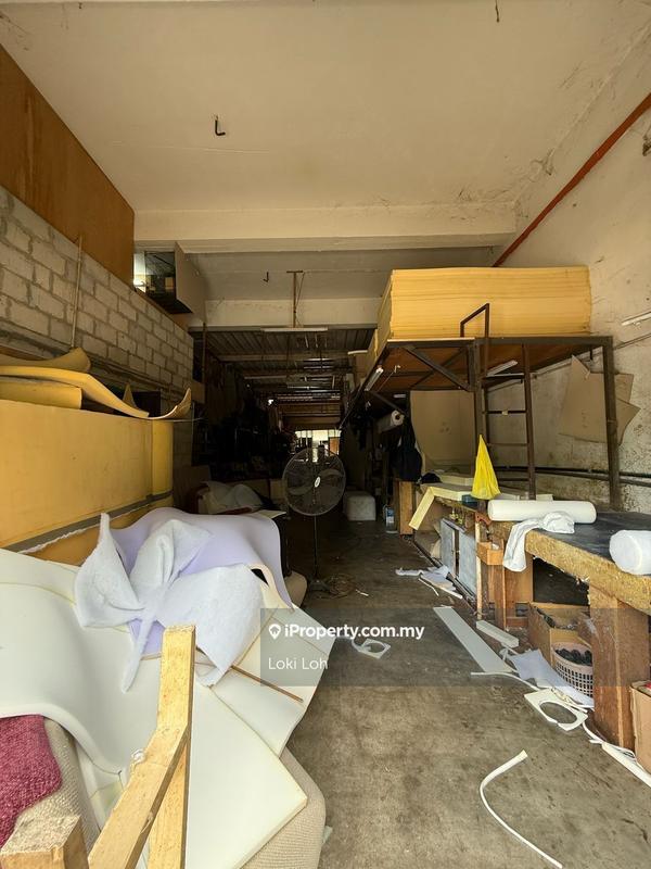 Kilang Teres untuk Dijual di 30x100 Kawasan Perindustrian PKNS @ Rawang, Rawang oleh Loki Loh - iProperty.com.my