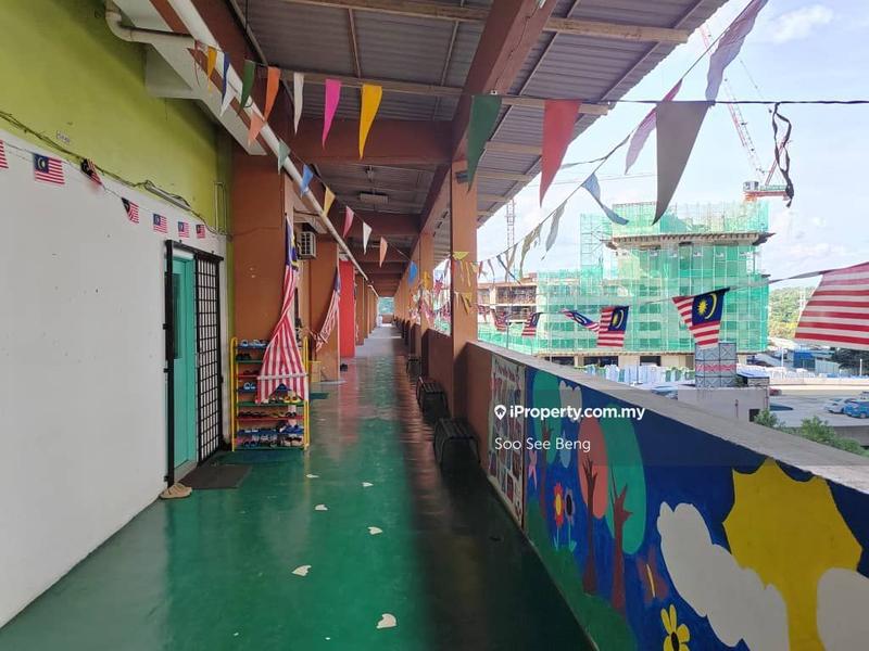 Pejabat-Runcit untuk Dijual di Flora Damansara commercial lot, Damansara Perdana oleh Soo See Beng - iProperty.com.my