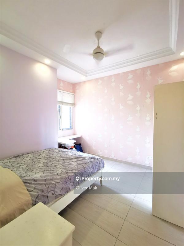 For Sale - Savanna 2