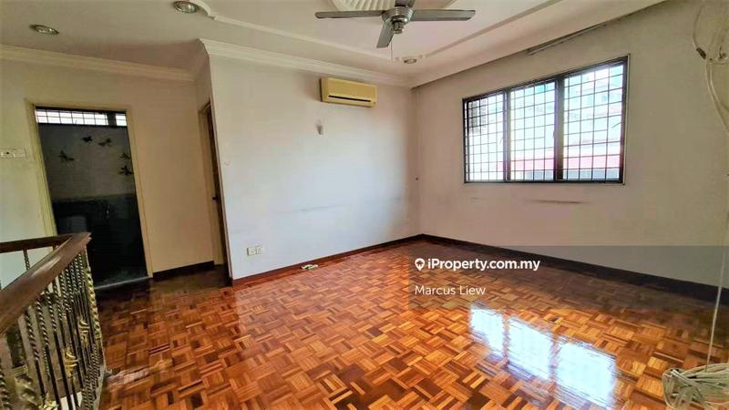 Rumah Berkembar untuk Dijual di Old Klang Road Mid Valley Taman Desa, Taman Desa oleh Marcus Liew - iProperty.com.my