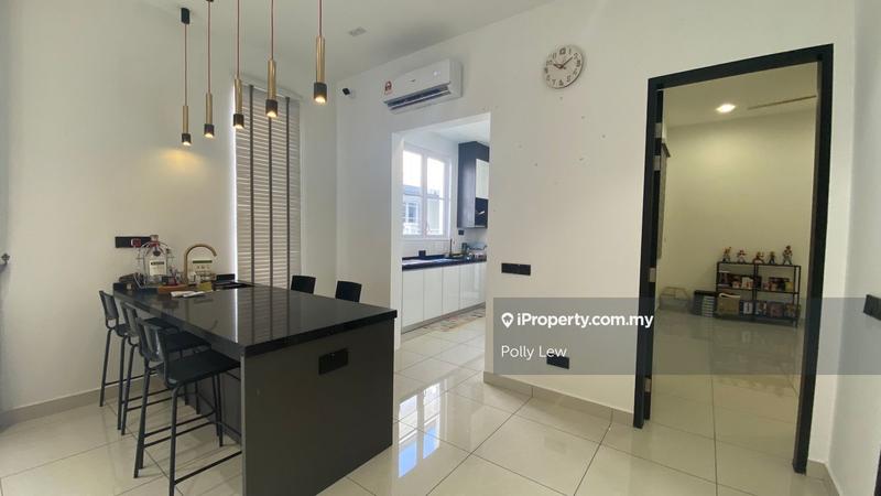Semi-Detached House for Sale in Semenyih, Selangor by Polly Lew - iProperty.com.my