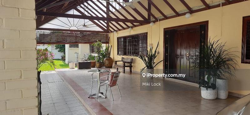 Bungalow House untuk Dijual di KLCC, KL City Centre oleh Miki Lock - iProperty.com.my