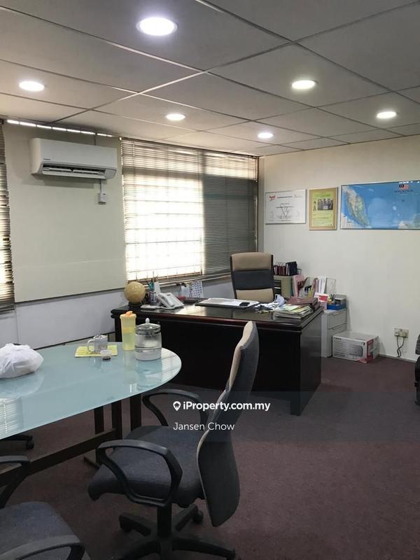 Shop / Office untuk Disewa di Taman Shamelin, Cheras oleh Jansen Chow - iProperty.com.my