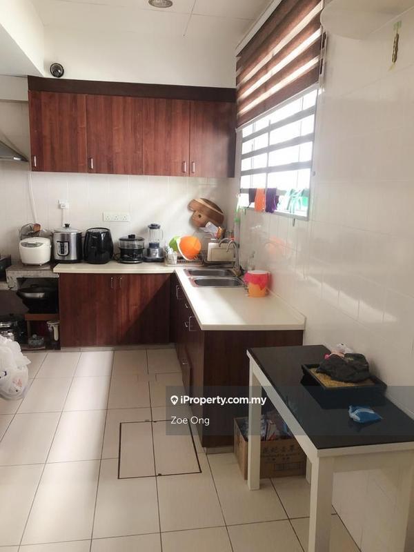 Rumah Teres 2-Tingkat untuk Dijual di Seri Utama Damansara, Kota Damansara oleh Zoe Ong - Wet kitchen - iProperty.com.my