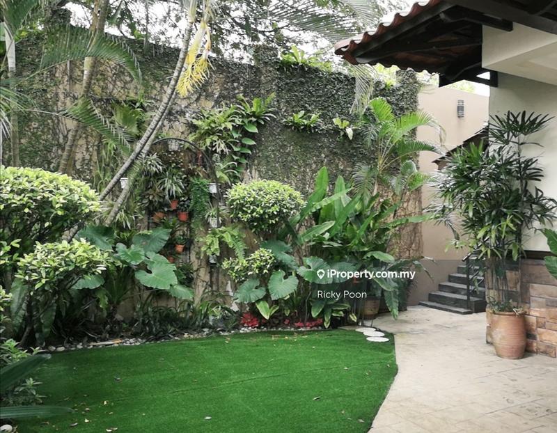 Bungalow House untuk Dijual di Taman Yarl, Jalan Klang Lama (Old Klang Road) oleh Ricky Poon - iProperty.com.my