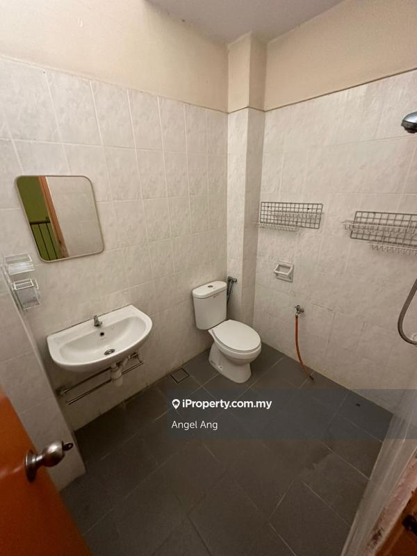 Rumah Berangkai 2 Tingkat untuk Dijual di Taman Sri Putra, Sungai Buloh oleh Angel Ang - iProperty.com.my