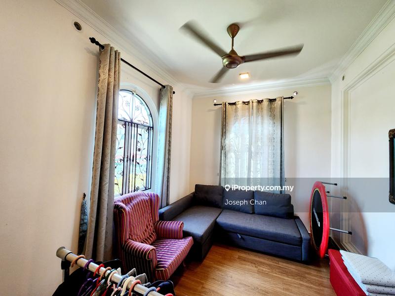 Bungalow House for Sale in Seksyen 7, Shah Alam by Joseph Chan - iProperty.com.my