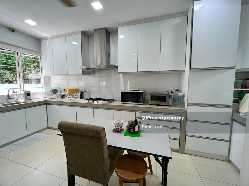 3-storey Terraced House for Sale in Laman Bayu, Seksyen 11, Kota Damansara by Esther Lim - iProperty.com.my