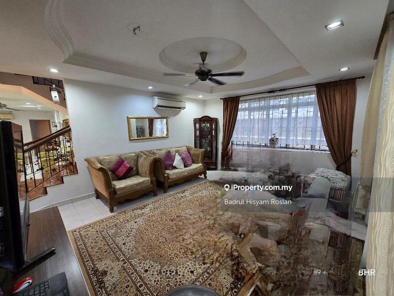 Banglo untuk Dijual di Bandar Seri Putra, Bangi oleh Badrul Hisyam Roslan - iProperty.com.my