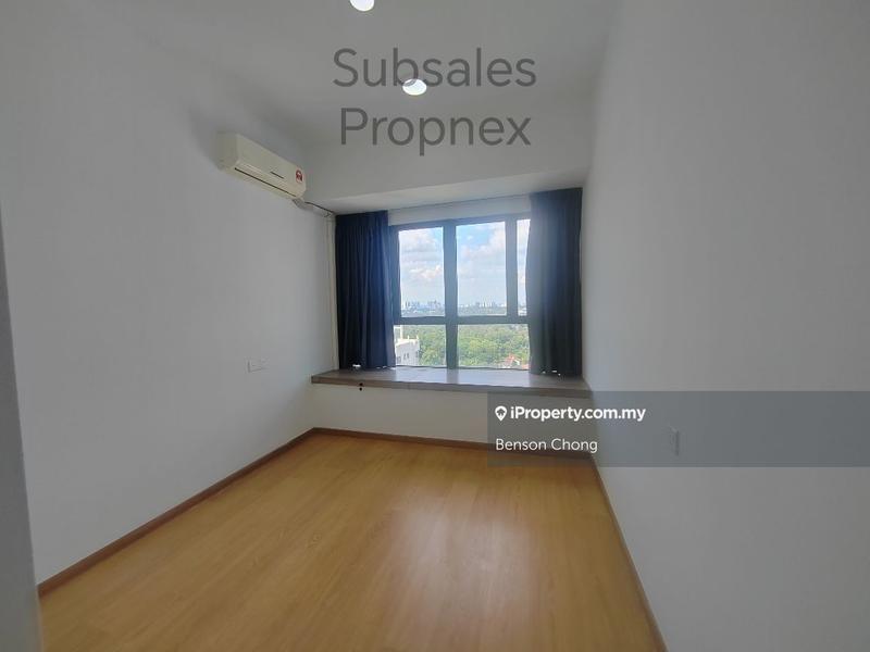 For Sale - Bay Point @ Country Garden Danga Bay