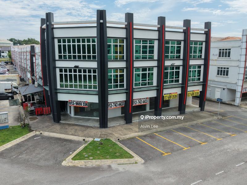 Shop / Office untuk Disewa di Taman Cahaya Alam, Shah Alam oleh Alvin Lee - iProperty.com.my