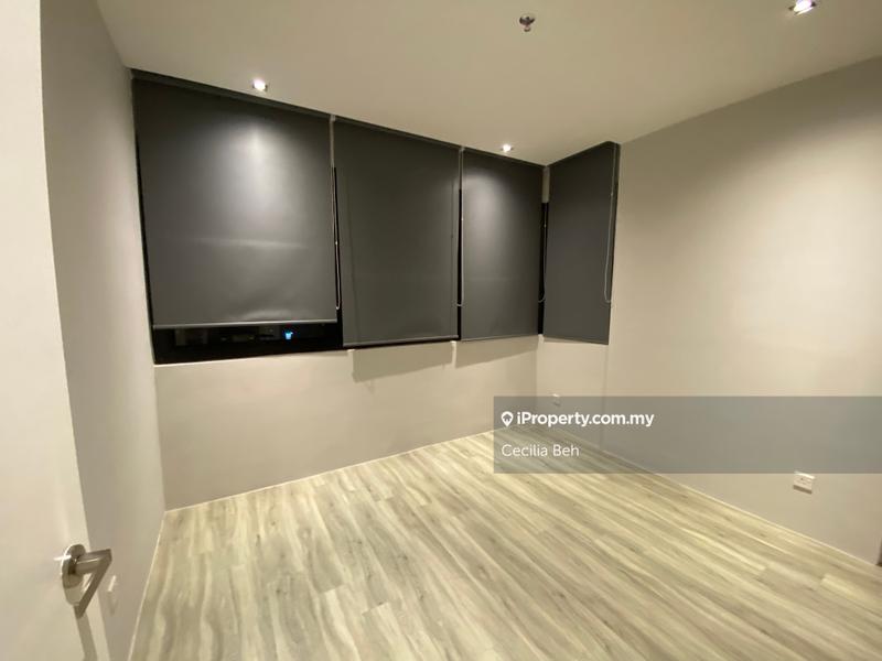 For Sale - Lumi Tropicana