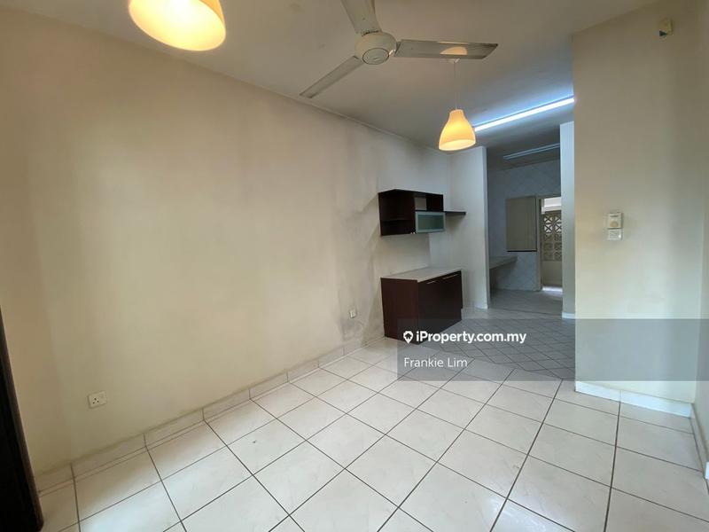 Kondominium untuk Dijual di Armanee oleh Frankie Lim - iProperty.com.my