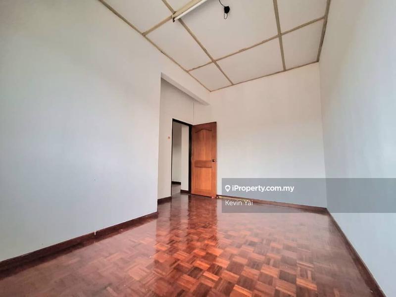 Rumah Teres 2-Tingkat untuk Dijual di Taman Lucky, Bangsar oleh Kevin Yai - iProperty.com.my
