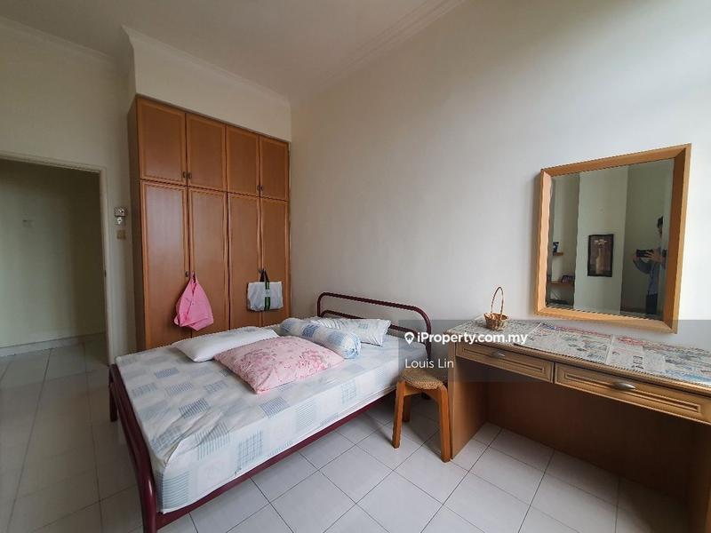 Kondominium untuk Dijual di Putra Indah Condominium oleh Louis Lin - iProperty.com.my