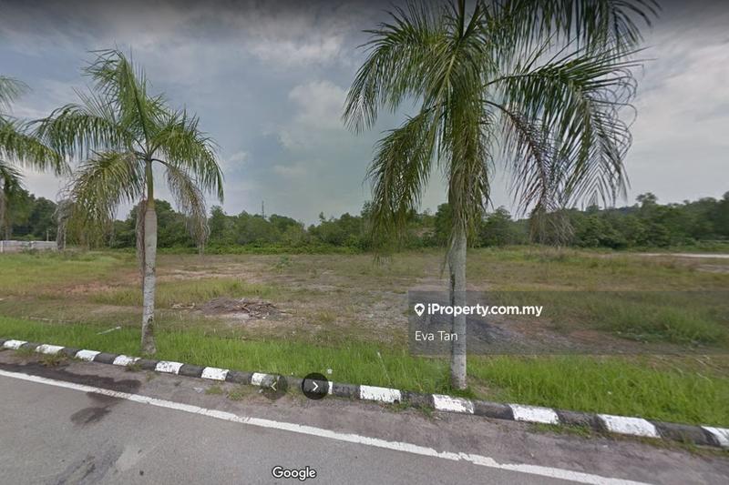 For Sale - Ayer Hitam Petrol Station Land