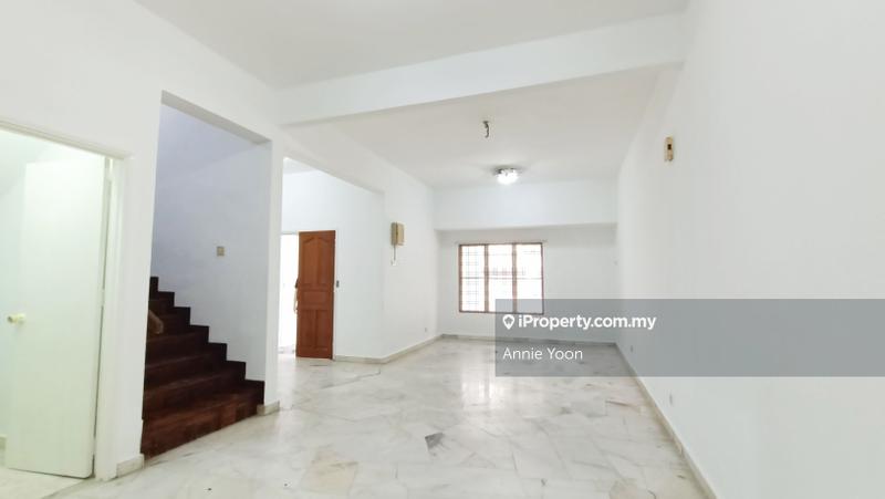 Rumah Teres 2.5-Tingkat untuk Dijual di BANDAR PUCHONG JAYA, Puchong oleh Annie Yoon - iProperty.com.my