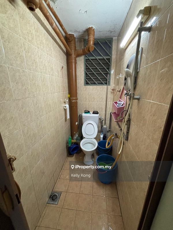 Flat for Sale in Bukit Cheras by Kelly Kong - iProperty.com.my