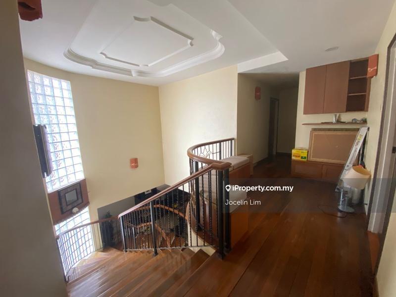 Bungalow House for Sale in Bukit Jalil Golf, Bukit Jalil by Jocelin Lim - iProperty.com.my