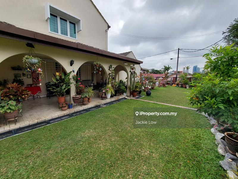 Semi-Detached House for Sale in SS14, Subang Jaya by Jackie Low - iProperty.com.my