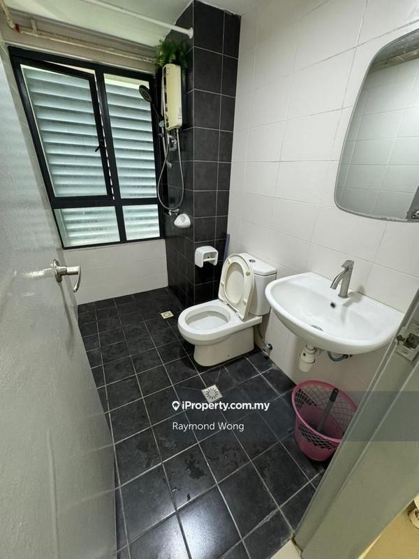 Service Residence for Sale in Subang Soho (One Soho) by Raymond Wong - iProperty.com.my