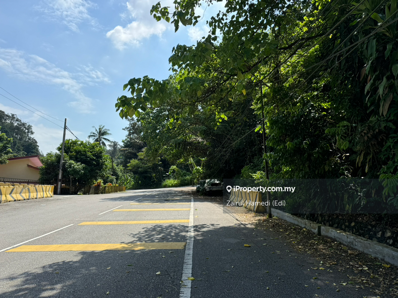 Tanah Komersial untuk Dijual di Kampung Palimbayan, Sungai Penchala oleh Zairul Hamedi (Edi) - iProperty.com.my
