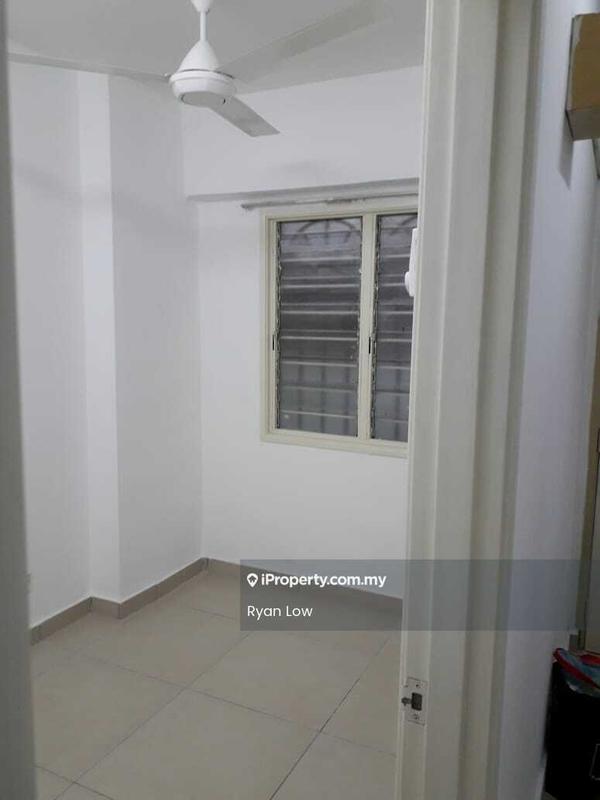 Pangsapuri untuk Dijual di Apartment Sri Rakyat oleh Ryan Low - Interior - iProperty.com.my