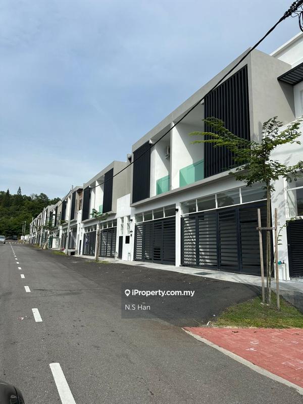 1.5-storey Terraced House for Sale in Ayer Keroh, Melaka by N.S Han - iProperty.com.my