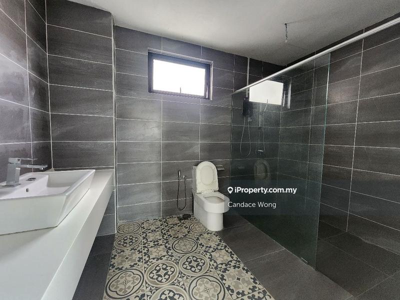 Rumah Berkembar untuk Dijual di Taman Villa Perdana, Kajang oleh Candace Wong - iProperty.com.my