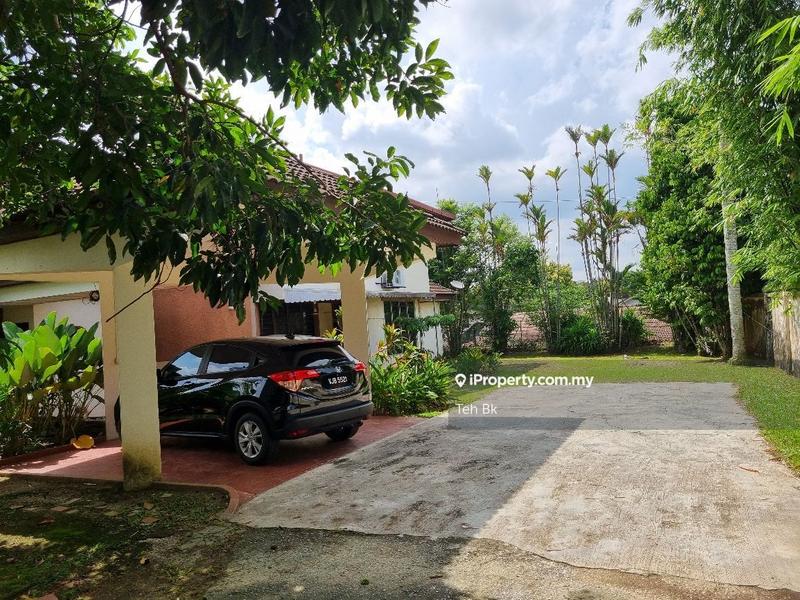 Bungalow House for Sale in Seksyen 6, Shah Alam by Teh Bk - iProperty.com.my