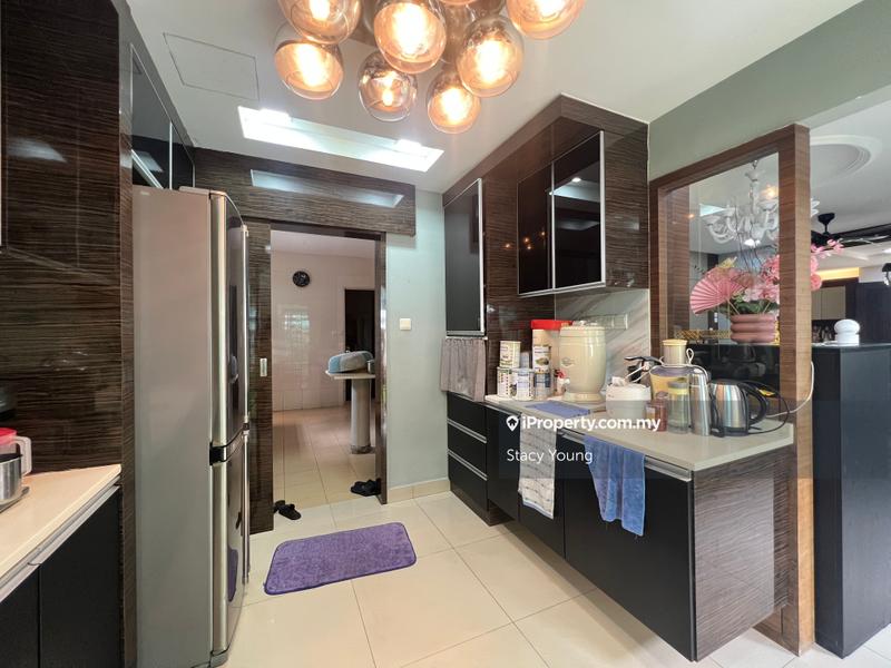 Rumah Berkembar untuk Dijual di Taman Bukit Prima, Cheras oleh Stacy Young - iProperty.com.my