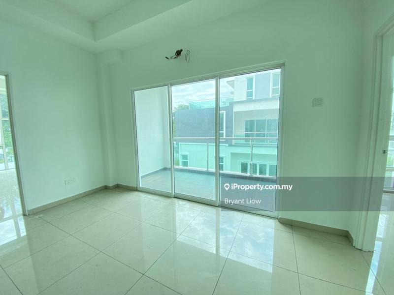 Semi-Detached House for Sale in HOT DEAL! 2.5 Storey Klebang Utama Klebang Kota, Melaka City by Bryant Liow - iProperty.com.my