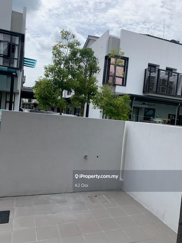 Semi-Detached House for Sale in Bandar Tropicana Aman, Telok Panglima Garang by KJ Ooi - iProperty.com.my