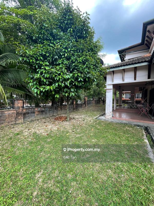 Rumah Berangkai 2 Tingkat untuk Dijual di Bukit Jelutong, Shah Alam oleh Eric Tan - iProperty.com.my