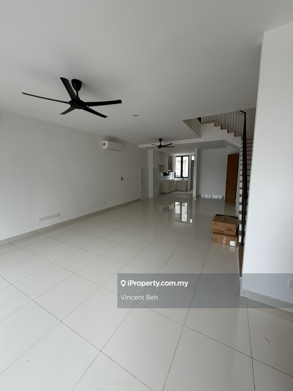 Rumah Berangkai 3 Tingkat untuk Disewa di Taman Puchong Legenda, Puchong oleh Vincent Beh - iProperty.com.my