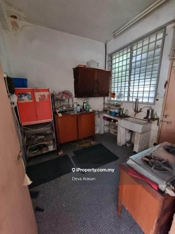Rumah Teres 2-Tingkat untuk Dijual di Seksyen 6, Petaling Jaya oleh Deva Arasan - iProperty.com.my