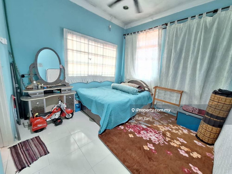 Semi-Detached House for Sale in Simpang Lima, Batu Pahat by Umair Zanil - iProperty.com.my