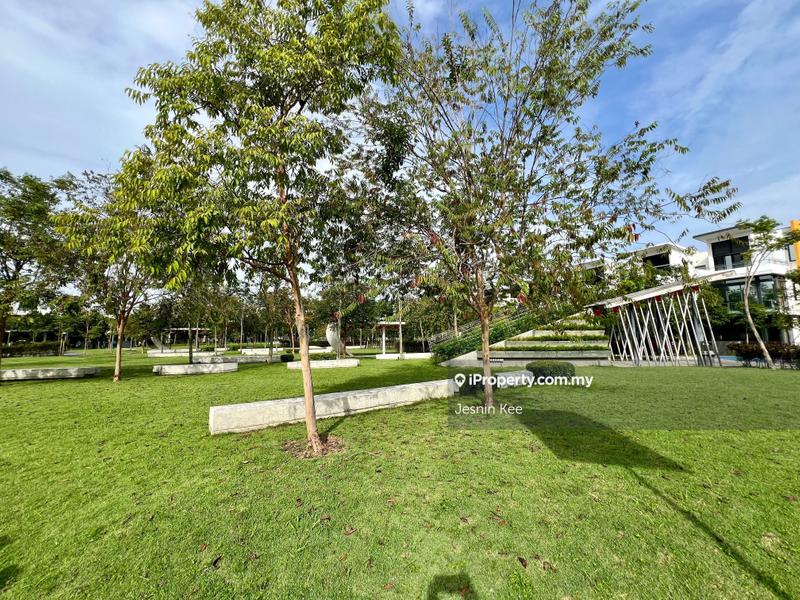 Rumah Berangkai 3 Tingkat untuk Dijual di Lake Fields, Sungai Besi oleh Jesnin Kee - iProperty.com.my