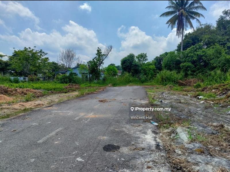 Bungalow Land for Sale in Kampung Baru Ayer Tawar, Ayer Tawar by Vincent Har - iProperty.com.my