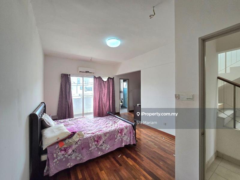 2.5-storey Terraced House for Sale in Seksyen 8, Bangi by Siti Mariam - iProperty.com.my