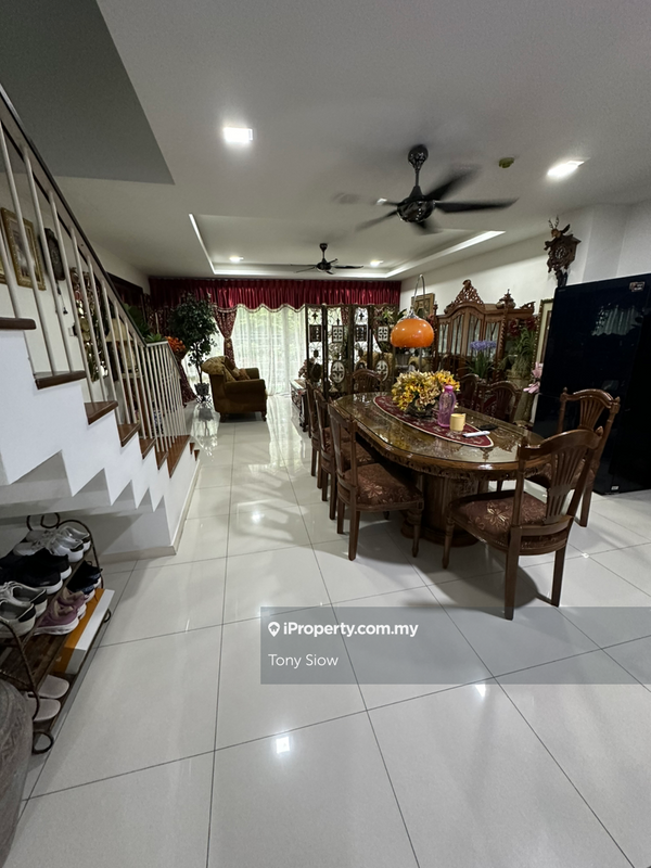 Townhouse for Sale in Putra Heights, Subang Jaya by Tony Siow - iProperty.com.my