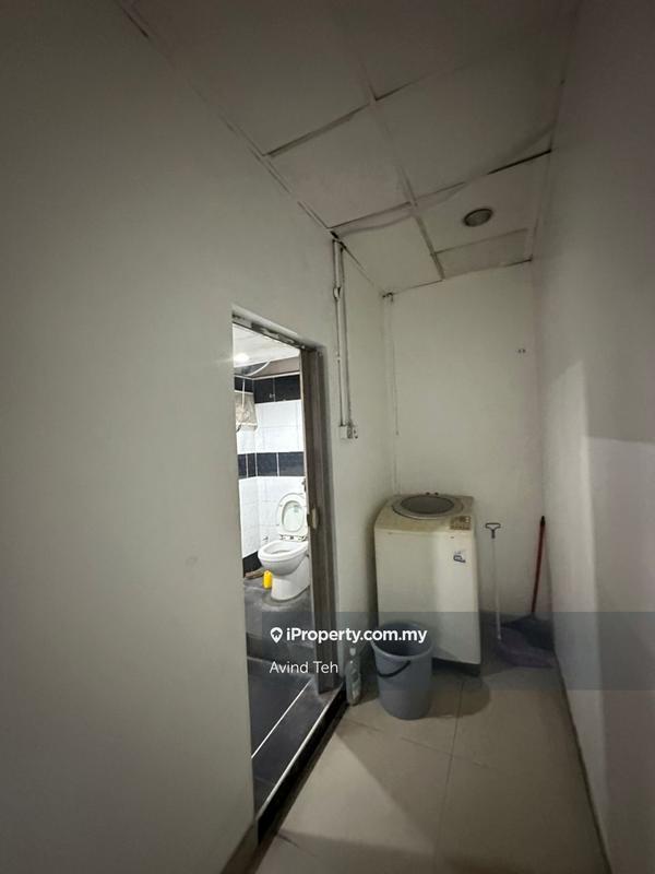 Semi-D Factory for Sale in Taman Klang Utama, Kapar by Avind Teh - iProperty.com.my