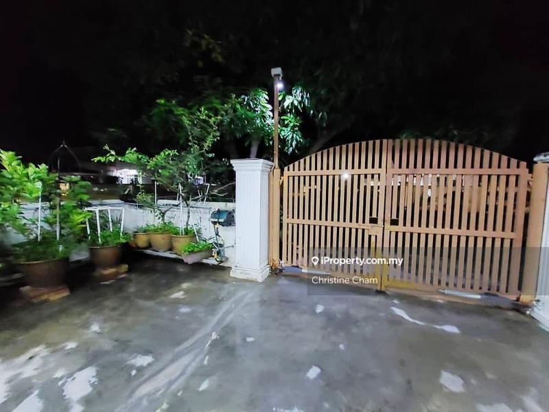Rumah Berangkai 2 Tingkat untuk Dijual di Taman Kota Jaya, Kota Tinggi oleh Christine Cham - iProperty.com.my