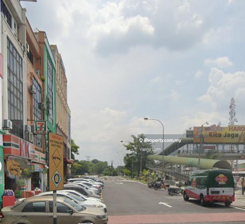 Shop for Sale in Taman Sungai Besi Indah, Seri Kembangan by Vanny Lum - iProperty.com.my